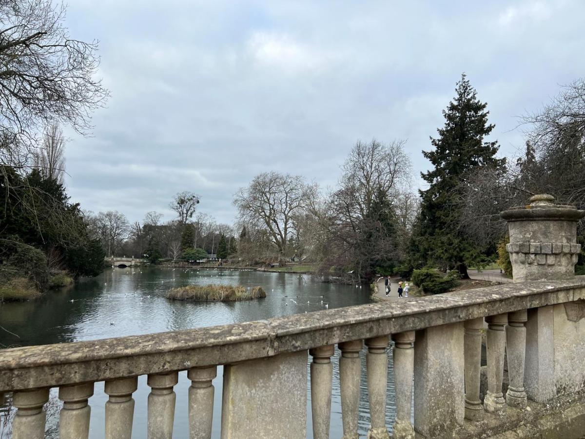 Premium Deal L Hill View Home L Last-Minute Offer L Cheltenham L Aj Properties L Perfect For Short Or Long Stays L 4Beds 4Bedrooms Extérieur photo